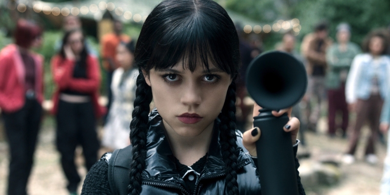 Netflix продлила «Уэнсдэй» на третий сезон — и подумывает о спин-оффе