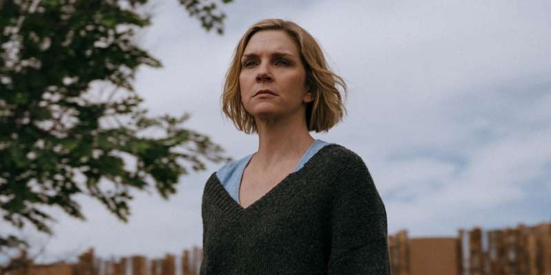 «Одна из лучших премьер года»: сериал «Из многих» от автора «Во все тяжкие» получил 100% на Rotten Tomatoes