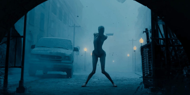 «Возвращение в Сайлент Хилл»: новый трейлер фильма показывает монстров в туманном аду