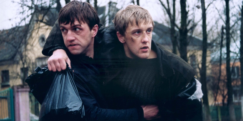 10 российских фильмов про 90‑е, после которых ностальгировать по этим временам не захочется