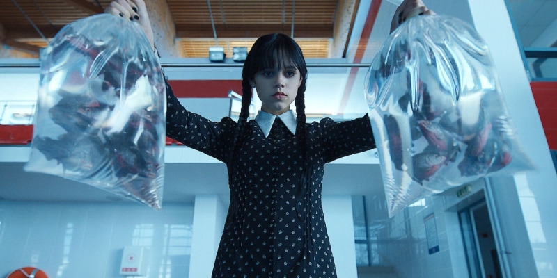 В Сети выбрали 10 сериалов Netflix, которые цепляют с первых минут